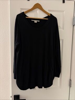 Max Studio Black Long Sleeve Pocket Sweater